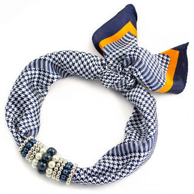 Šátek s bižuterií Letuška - modro-bílý - 1