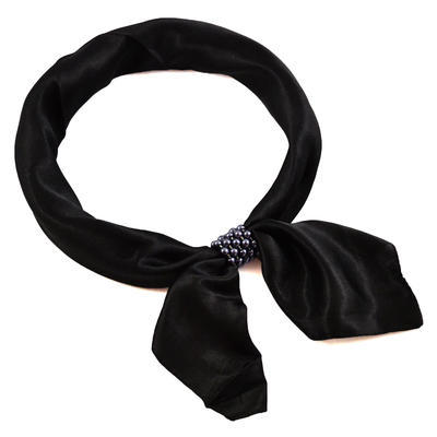 Šátek s bižuterií Letuška - černý - 1